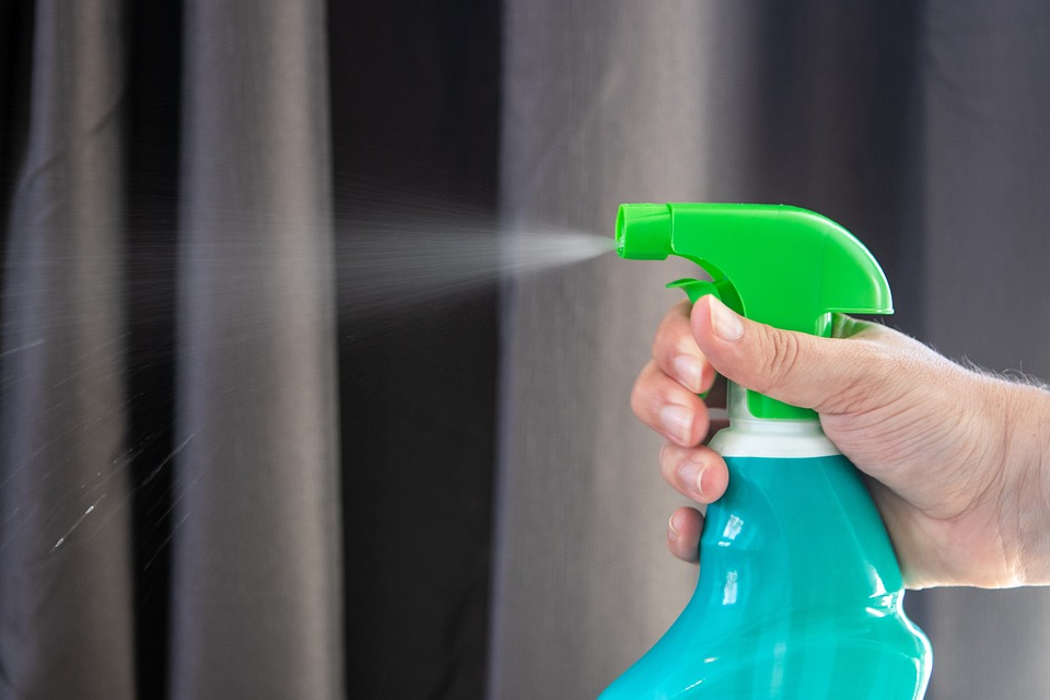 disinfectant 5093503 960 720